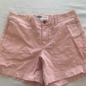 Old Navy Pink Everyday Daisy Shorts Size 6 Ladies